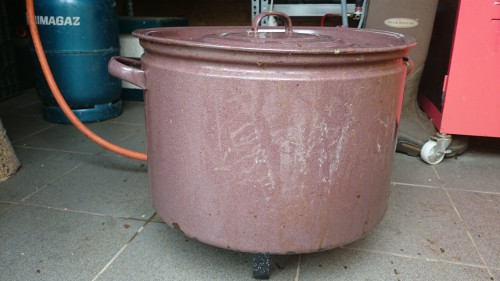 waszuivering, kookketel